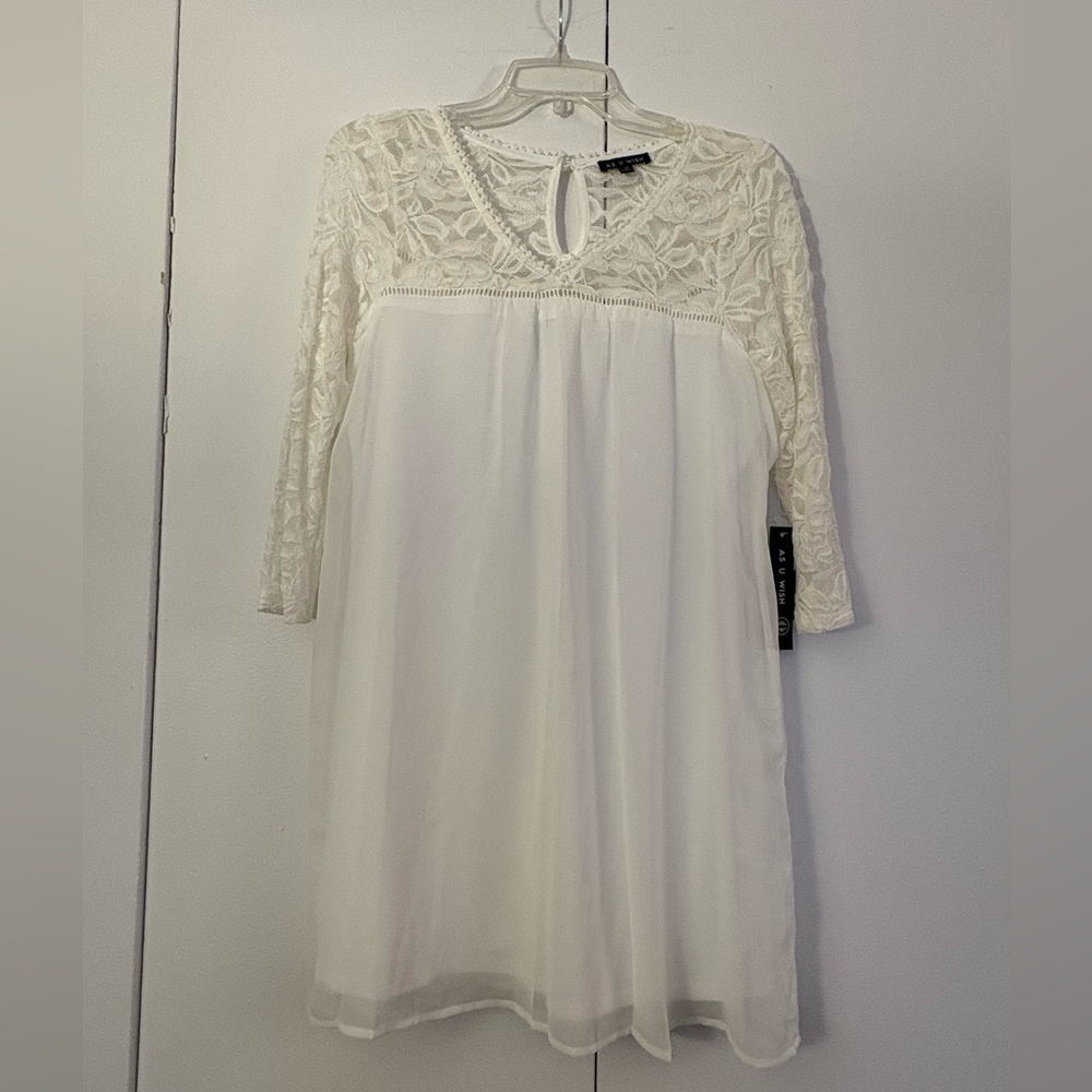 As U Wish Juniors Ivory Chiffon Lace V-Neck 3/4 Sleeves Shift Dress M NEW NWT
